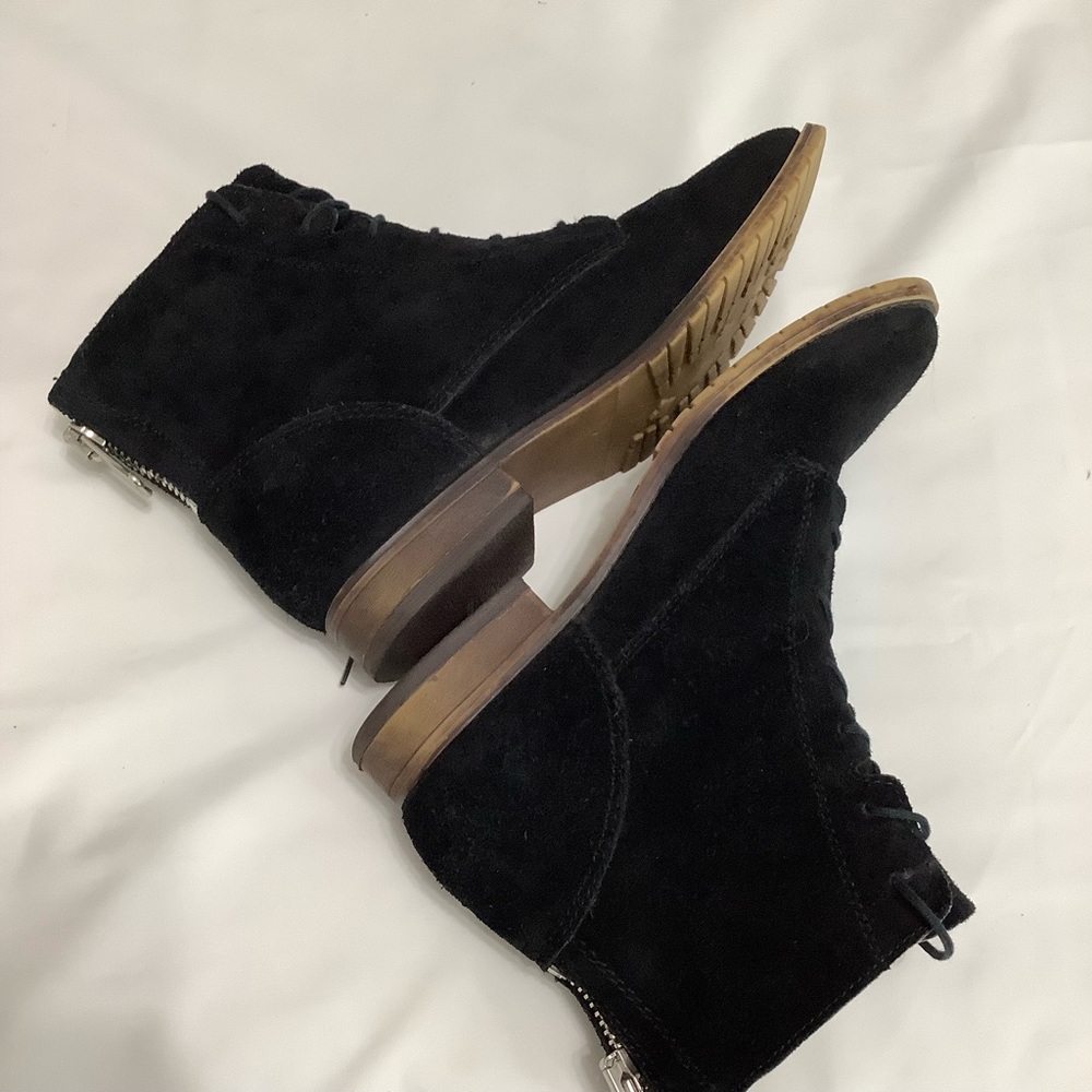 Steve Madden Black Suede lace up bootie Size 6.5 - Picture 7 of 8